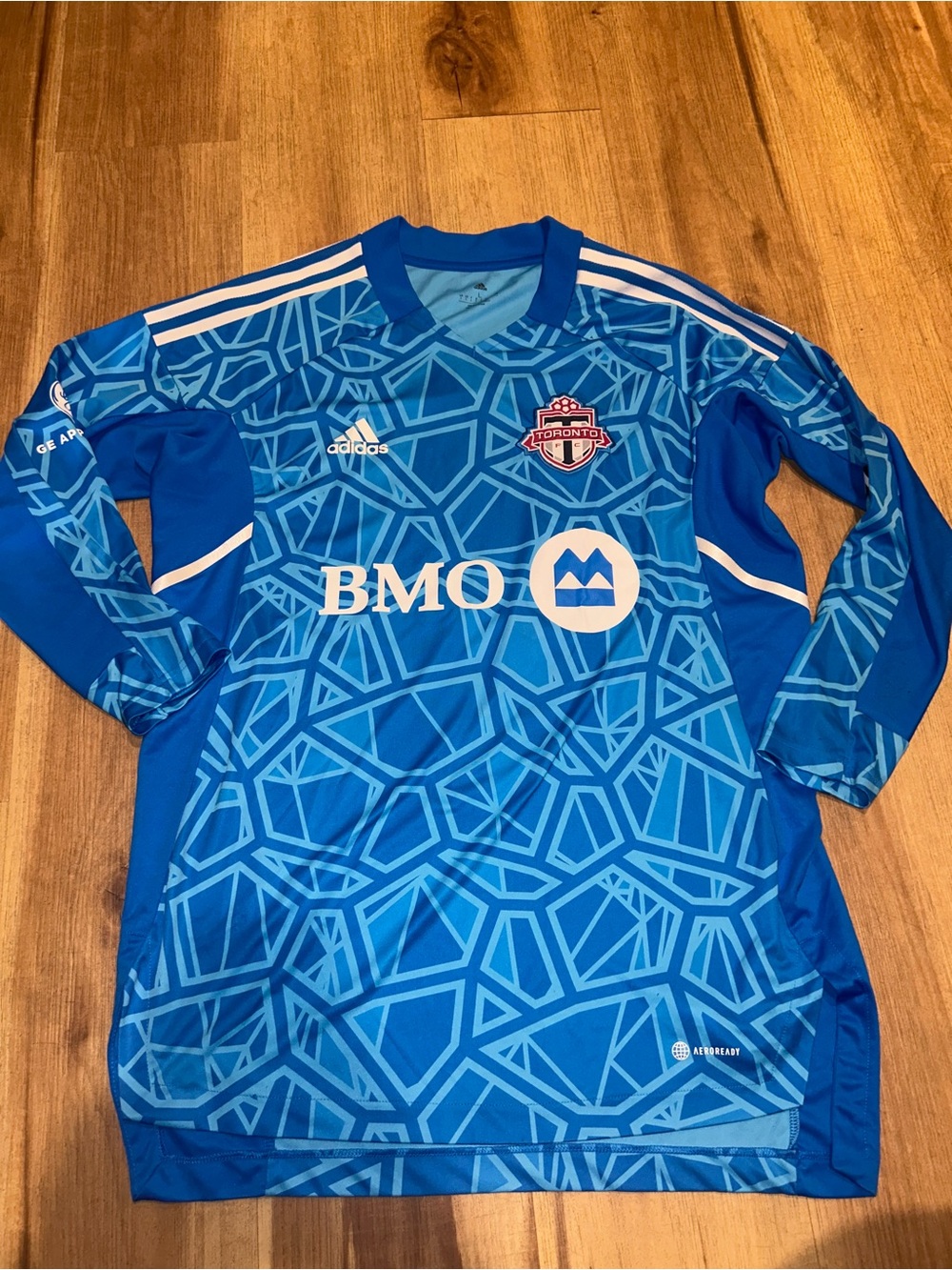 ⚽ Toronto FC Soccer Jersey — Size L 🇨🇦